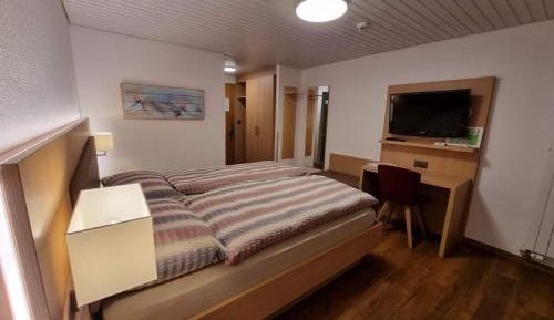 Modern Double Room with Balcony