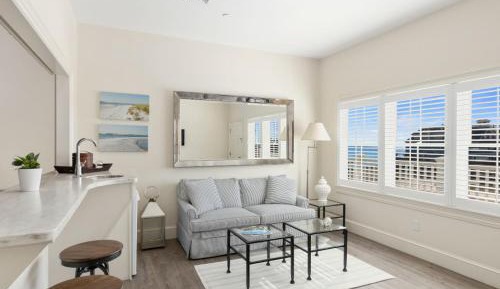 King Suite with Ocean View