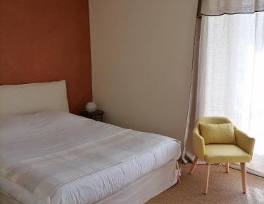 Large Double Room