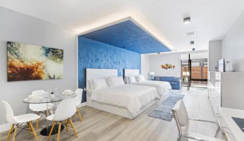 Full Suite, Balcony, Non-Smoking