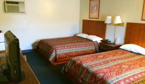 Double Room with Two Double Beds - Non-Smoking