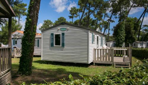 Mobile Home (6 People)