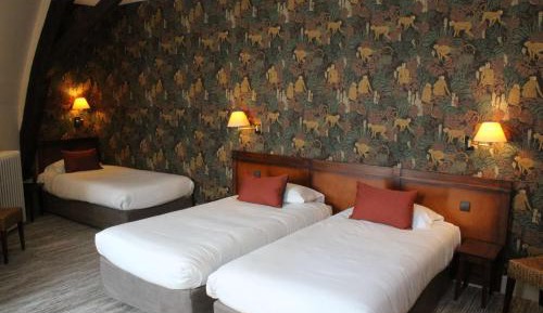 Comfort Room with Three Single Beds - Non-Smoking