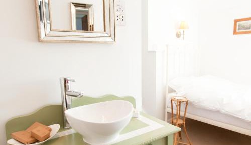 Single Room with Shower