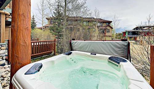 Three-Bedroom Vacation Home 