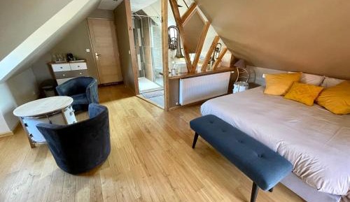 Suite with Balcony