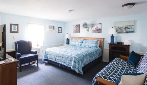 King Room with Futon