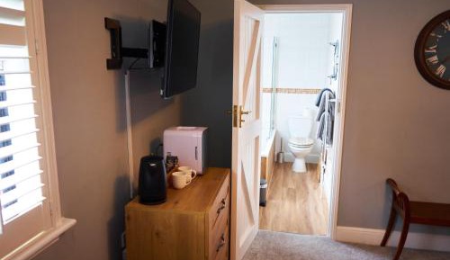 Triple Room with Bath