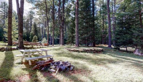 Three-Bedroom Vacation Home 