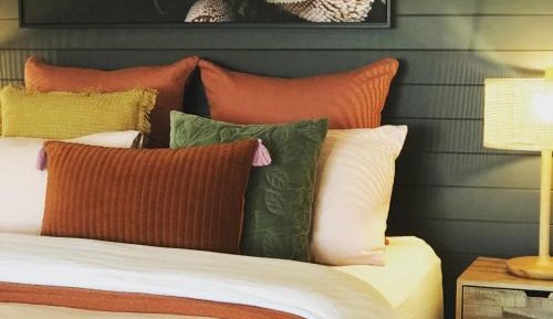 Studio with Lake View