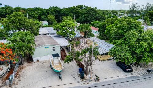 Three-Bedroom Vacation Home 