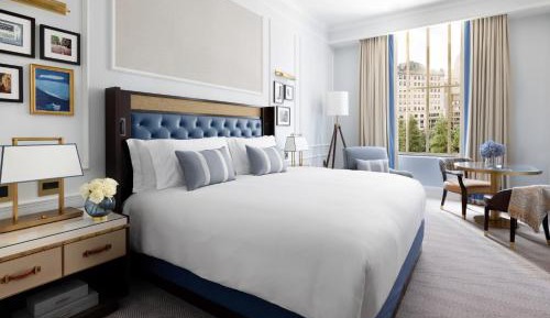 Premier King Room