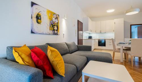 Two-Bedroom Apartment 