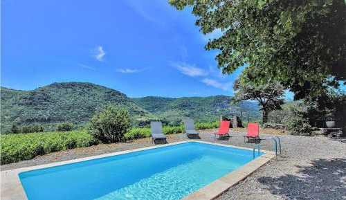 Three-Bedroom Vacation Home 