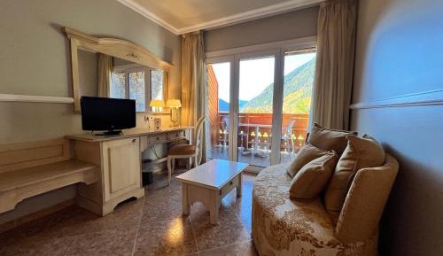 Double Room with Terrace