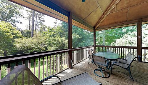 Three-Bedroom Vacation Home 