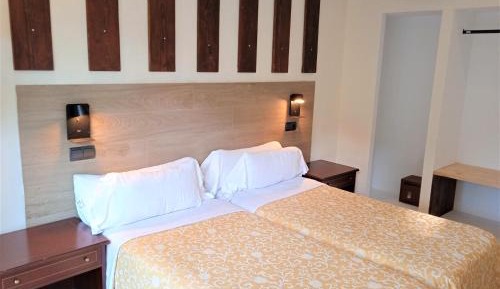 Twin Room with Terrace - 2 Beds