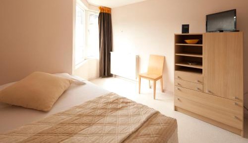 Double Studio (2 Adults)