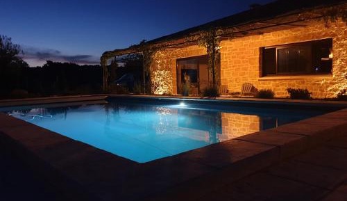 Queen Room with Garden View