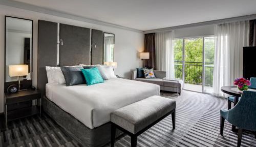 Classic King Room with View - Disability Access