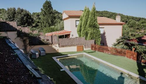 Five-Bedroom House