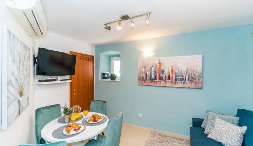 Two Bedroom Holiday Home