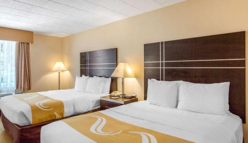 Standard Queen Room with Two Queen Beds - Non-Smoking