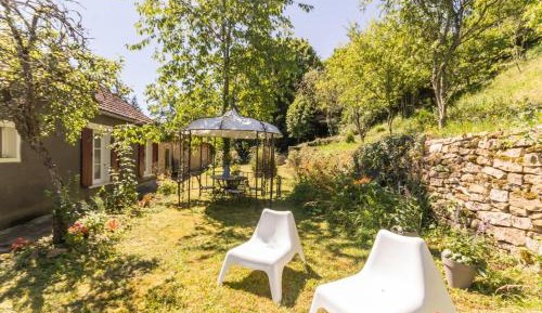 Two-Bedroom Holiday Home