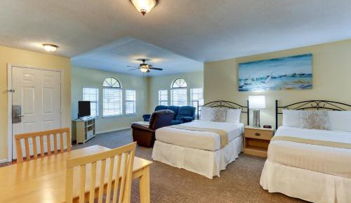 Double Suite with Two Double Beds
