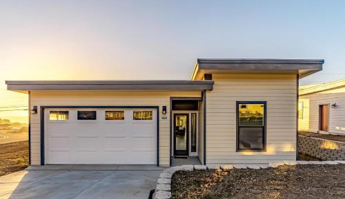 Three-Bedroom Vacation Home 