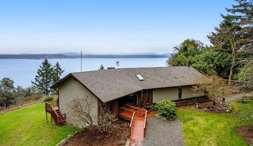 Three Bedroom holiday home 