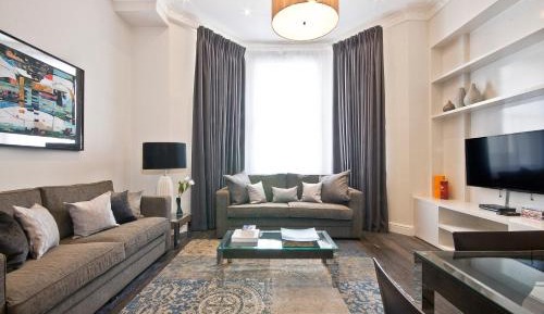 Deluxe Two-Bedroom Apartment