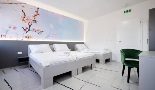 Triple Room with Private Bathroom