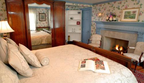 King Room with Spa Bath