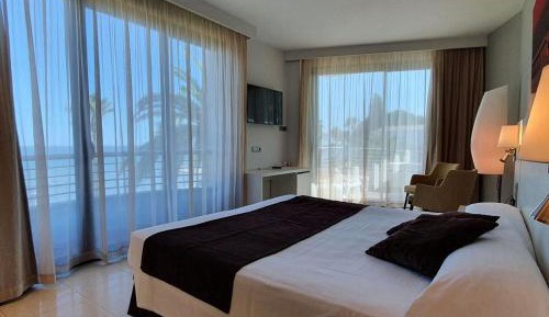 Junior Suite with Terrace