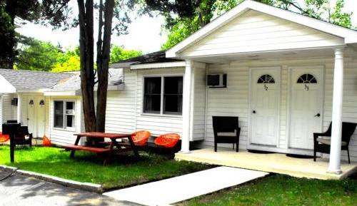 Family Suite Two Bedroom with Two Queen Beds
