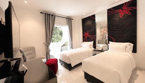 Superior Twin Room