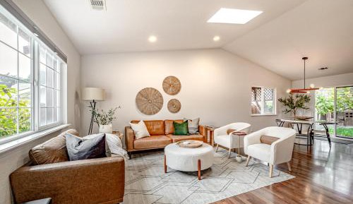 Three-Bedroom Vacation Home 