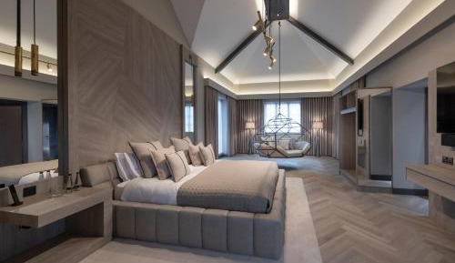 Deluxe Double Room with Bath