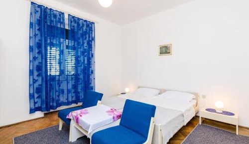 Two Bedroom Apartment with Terrace and City View