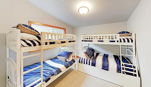 Four-Bedroom Vacation Home