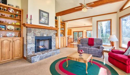Four-Bedroom Vacation Home