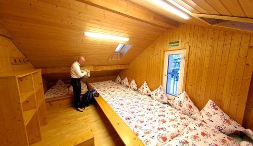 Mixed Dormitory Room