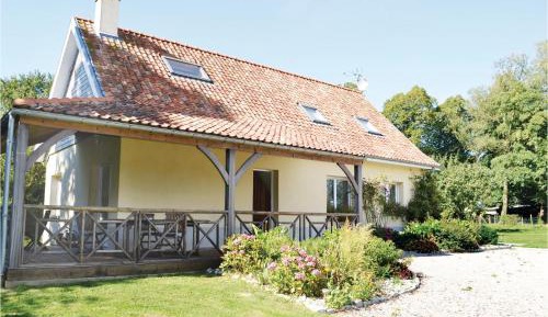 Three-Bedroom Vacation Home 
