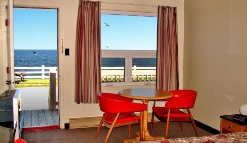 Queen Room with Sea View