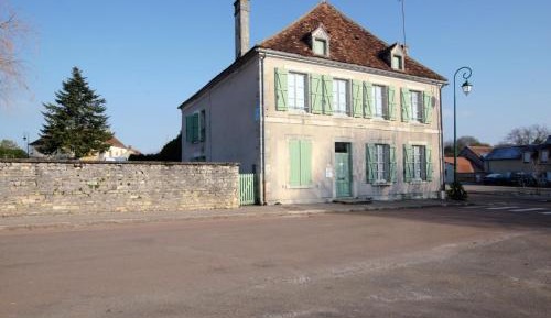 Two-Bedroom Holiday Home