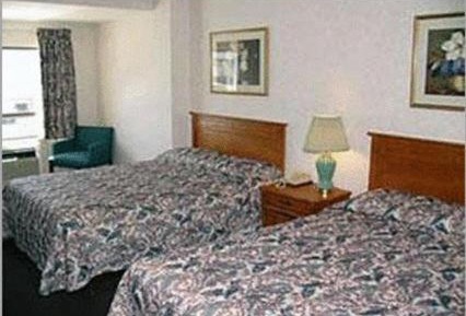 Queen Room with Two Queen Beds - Non-Smoking