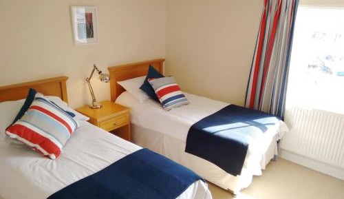 Twin Room with Shared Bathroom