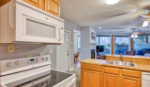 Three-Bedroom Vacation Home 