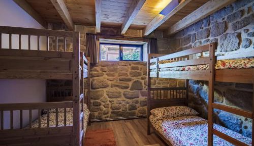 Quadruple Room with Shared Bathroom